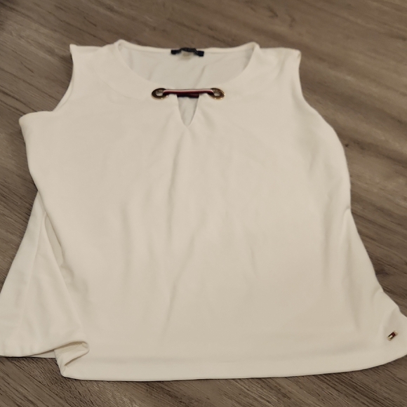 Tommy Hilfiger  Sleeveless Tank Top - Picture 1 of 3